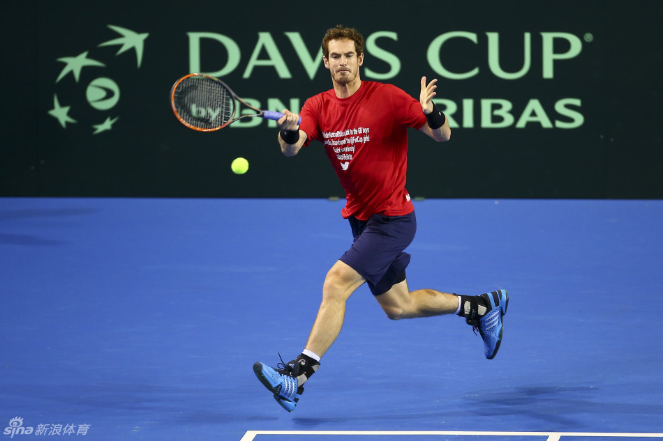 开云体育登录-戴维斯杯鏖战年终总决赛，穆雷点燃赛场